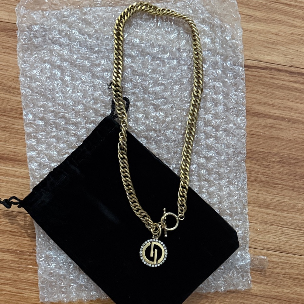 Dylanex logo chain necklace